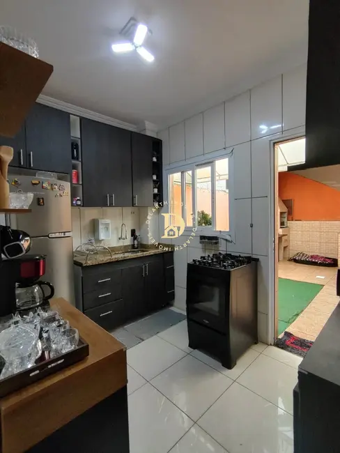 Foto 4 de Casa de Condomínio com 2 quartos à venda, 78m2 em Jardim Primavera, Jacarei - SP