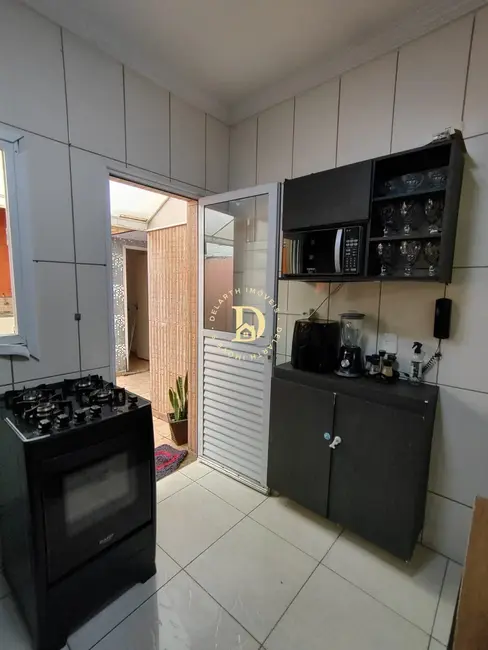 Foto 6 de Casa de Condomínio com 2 quartos à venda, 78m2 em Jardim Primavera, Jacarei - SP