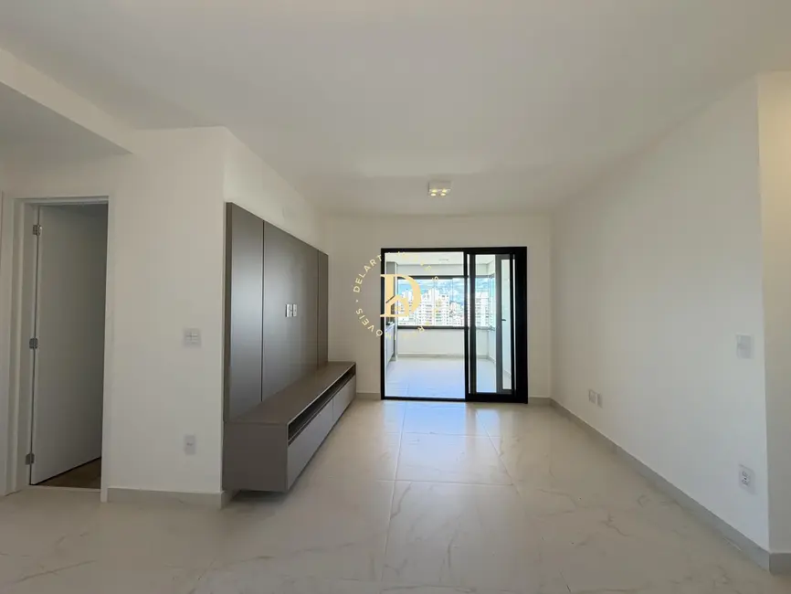 Foto 2 de Apartamento com 3 quartos para alugar, 120m2 em Sao Jose Dos Campos - SP