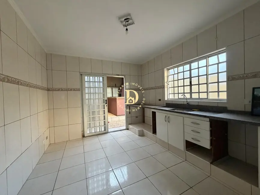 Foto 1 de Sobrado com 4 quartos à venda, 161m2 em Sao Jose Dos Campos - SP
