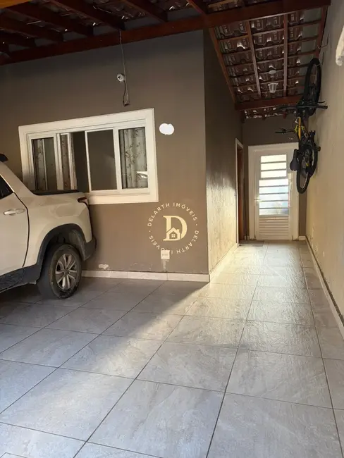 Foto 1 de Casa com 2 quartos à venda, 60m2 em Sao Jose Dos Campos - SP
