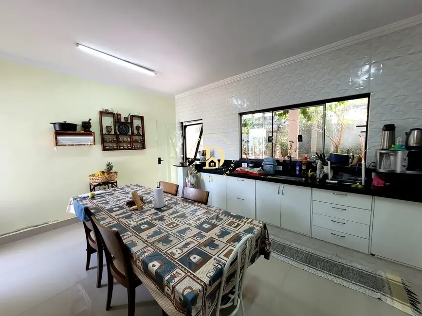 Casa com 2 quartos à venda, 90m2 em Sao Jose Dos Campos - SP - imagem 4 Foto 4 de Casa com 2 quartos à venda, 90m2 em Sao Jose Dos Campos - SP