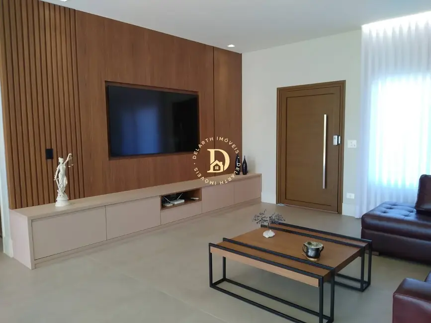 Casa de Condomínio com 3 quartos à venda, 298m2 em Centro, Jambeiro - SP - imagem 4 Foto 4 de Casa de Condomínio com 3 quartos à venda, 298m2 em Centro, Jambeiro - SP