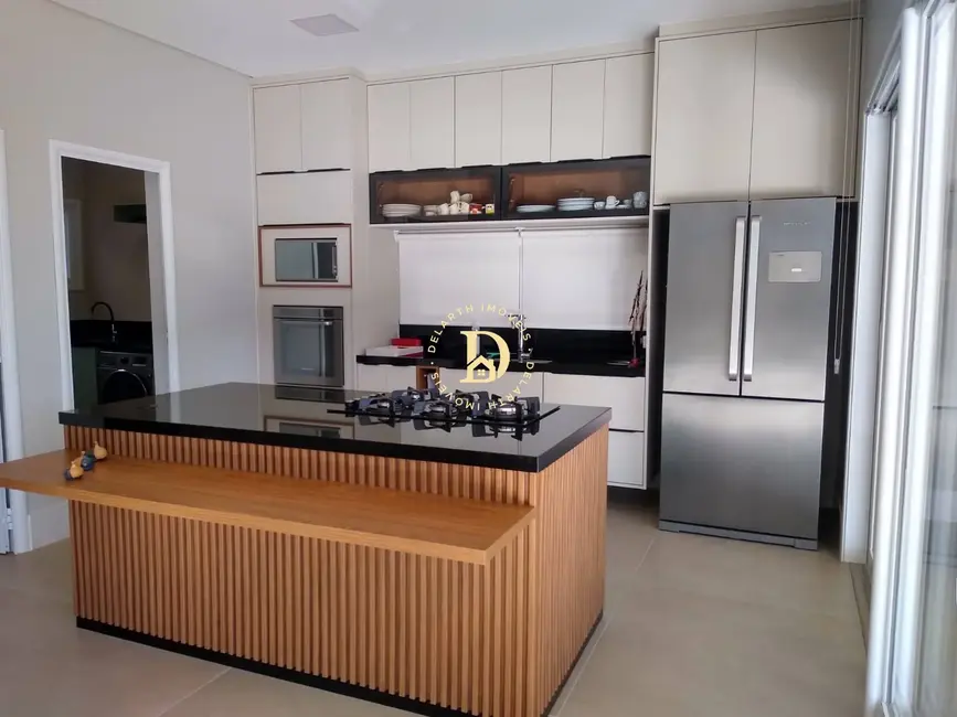 Casa de Condomínio com 3 quartos à venda, 298m2 em Centro, Jambeiro - SP - imagem 6 Foto 6 de Casa de Condomínio com 3 quartos à venda, 298m2 em Centro, Jambeiro - SP