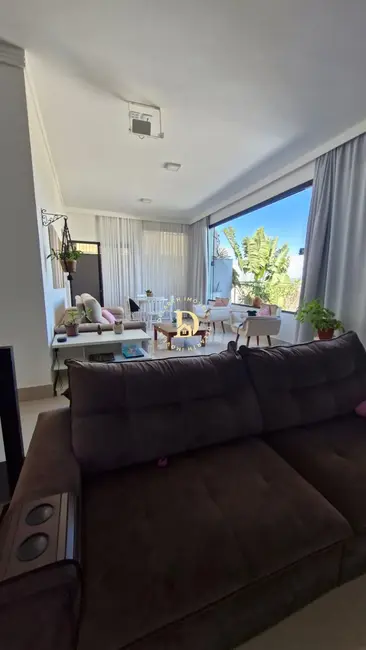 Casa de Condomínio com 5 quartos à venda, 352m2 em Sao Jose Dos Campos - SP - imagem 5 Foto 5 de Casa de Condomínio com 5 quartos à venda, 352m2 em Sao Jose Dos Campos - SP