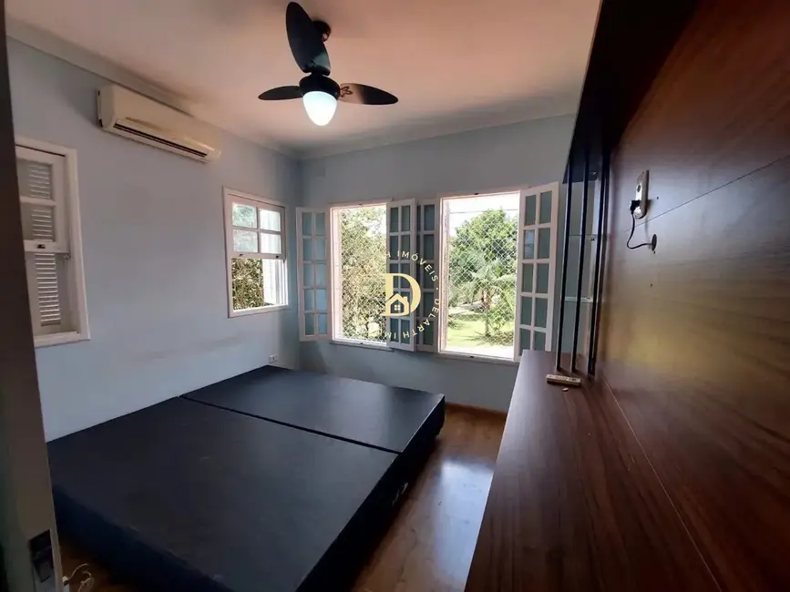 Casa de Condomínio com 4 quartos à venda, 259m2 em Sao Jose Dos Campos - SP - imagem 5 Foto 5 de Casa de Condomínio com 4 quartos à venda, 259m2 em Sao Jose Dos Campos - SP