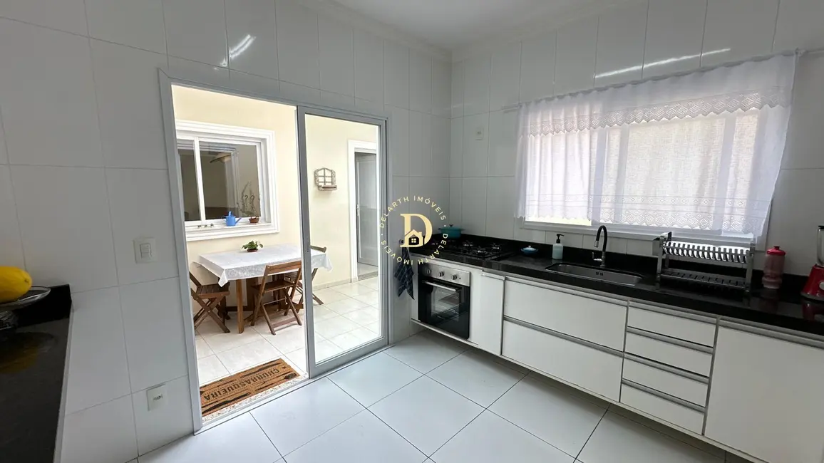 Sobrado com 4 quartos à venda, 155m2 em Sao Jose Dos Campos - SP - imagem 6 Foto 6 de Sobrado com 4 quartos à venda, 155m2 em Sao Jose Dos Campos - SP