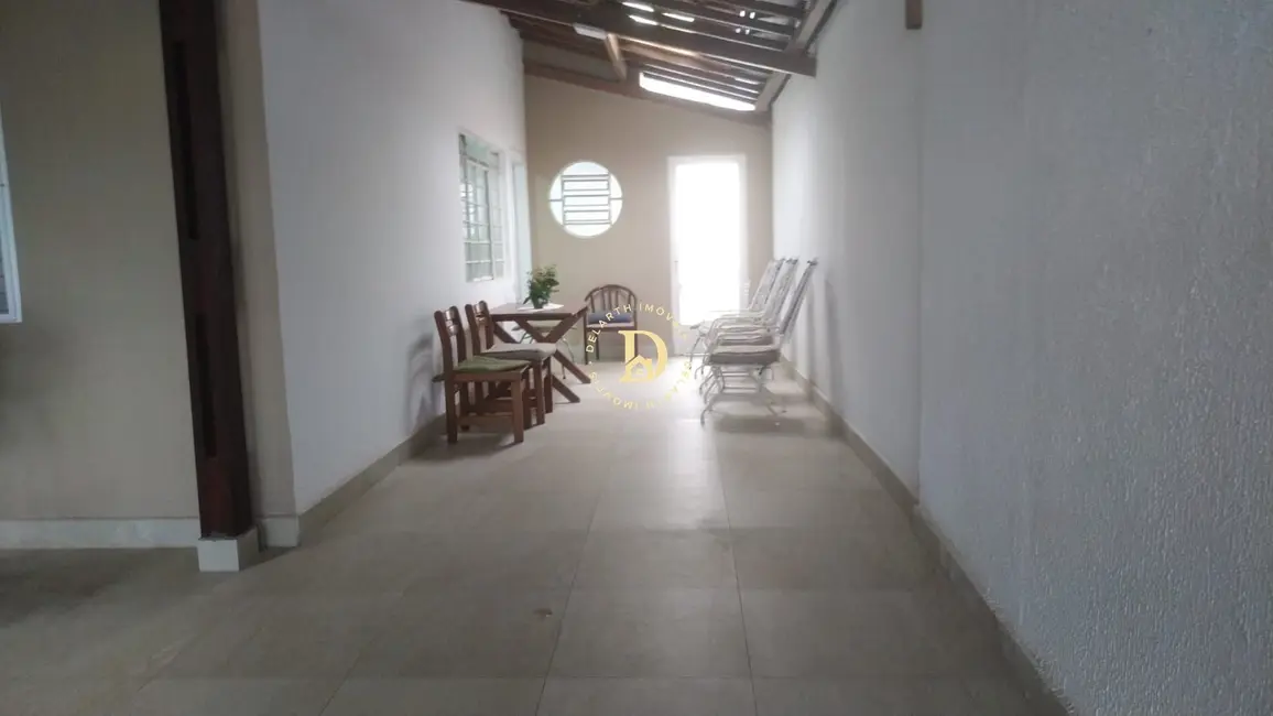 Casa com 2 quartos à venda, 75m2 em Sao Jose Dos Campos - SP - imagem 1 Foto 1 de Casa com 2 quartos à venda, 75m2 em Sao Jose Dos Campos - SP