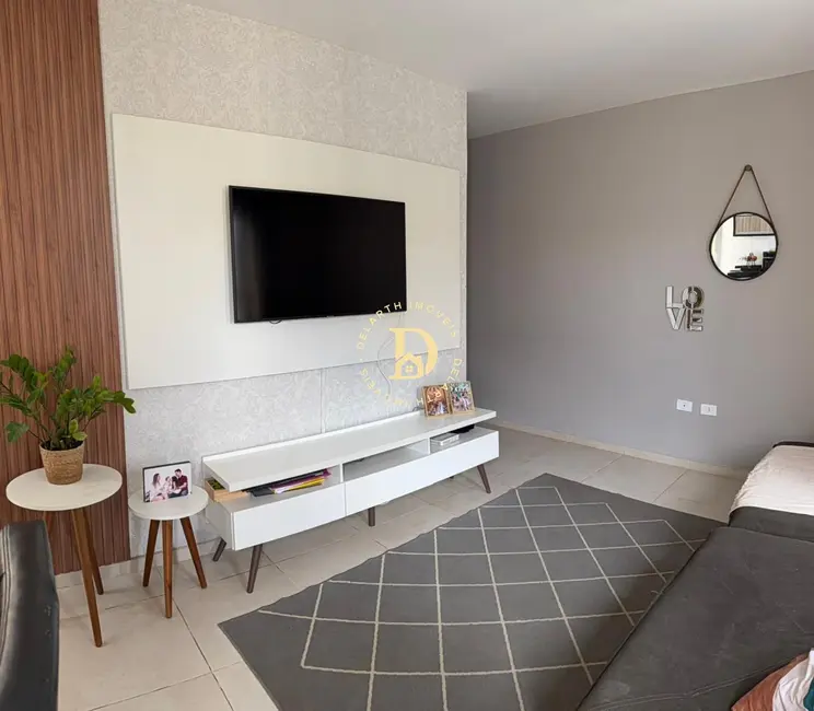 Casa com 2 quartos à venda, 75m2 em Sao Jose Dos Campos - SP - imagem 2 Foto 2 de Casa com 2 quartos à venda, 75m2 em Sao Jose Dos Campos - SP