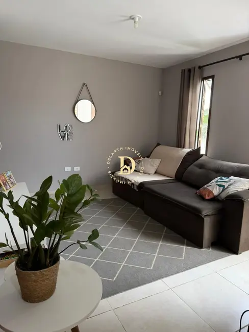Casa com 2 quartos à venda, 75m2 em Sao Jose Dos Campos - SP - imagem 1 Foto 1 de Casa com 2 quartos à venda, 75m2 em Sao Jose Dos Campos - SP