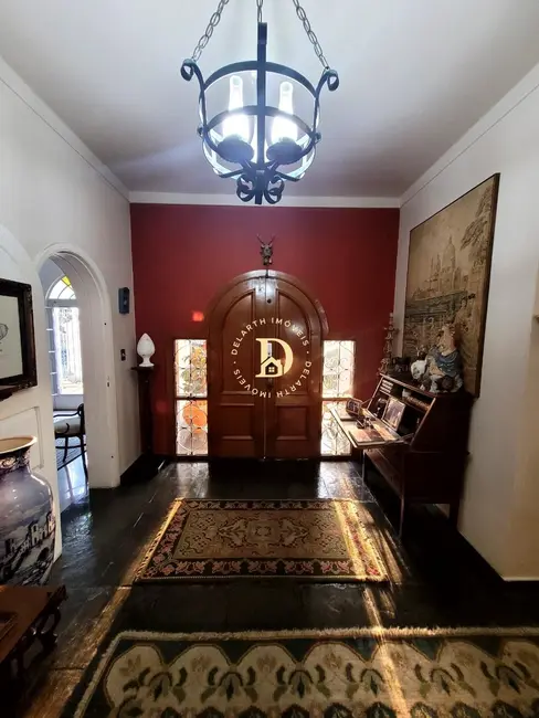 Foto 8 de Sobrado com 5 quartos à venda, 550m2 em Jardim Siesta, Jacarei - SP