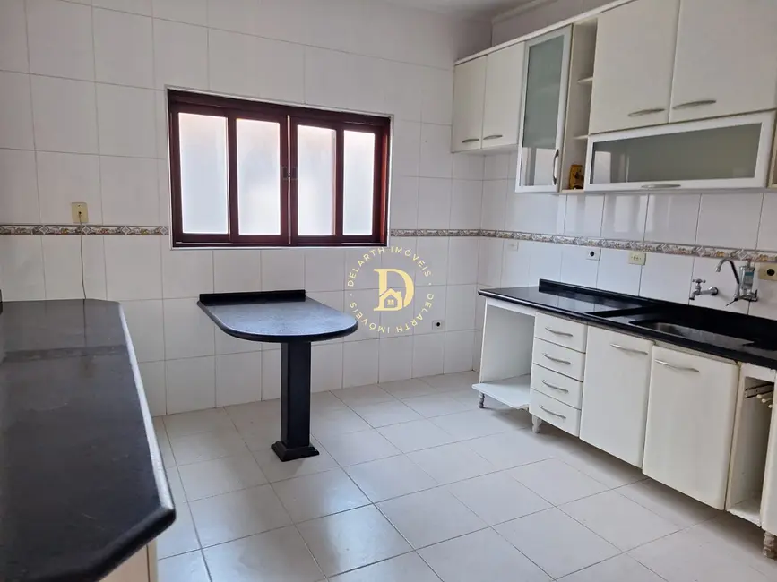 Casa de Condomínio com 3 quartos à venda, 256m2 em Sao Jose Dos Campos - SP - imagem 7 Foto 7 de Casa de Condomínio com 3 quartos à venda, 256m2 em Sao Jose Dos Campos - SP