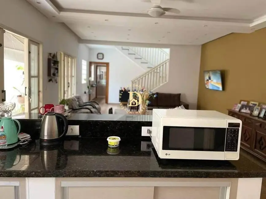 Foto 3 de Sobrado com 3 quartos à venda, 222m2 em Residencial Parque dos Sinos, Jacarei - SP