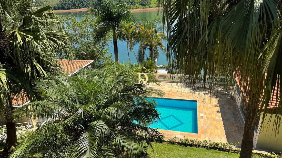 Foto 9 de Chácara com 4 quartos à venda, 650m2 em Chácaras Condomínio Recanto Pássaros II, Jacarei - SP