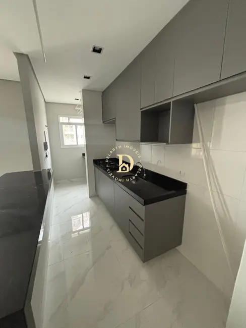 Apartamento com 2 quartos para alugar, 61m2 em Pagador de Andrade, Jacarei - SP - imagem 3 Foto 3 de Apartamento com 2 quartos para alugar, 61m2 em Pagador de Andrade, Jacarei - SP
