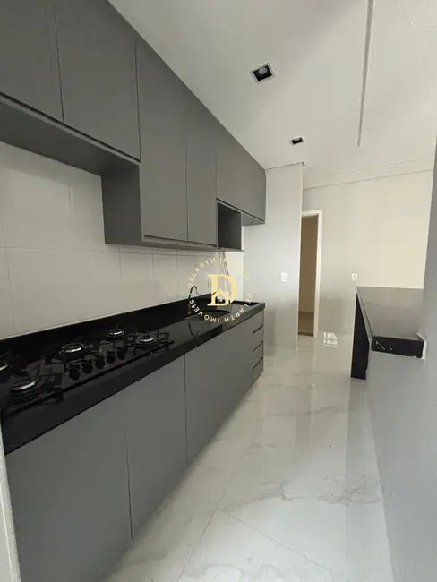 Apartamento com 2 quartos para alugar, 61m2 em Pagador de Andrade, Jacarei - SP - imagem 4 Foto 4 de Apartamento com 2 quartos para alugar, 61m2 em Pagador de Andrade, Jacarei - SP