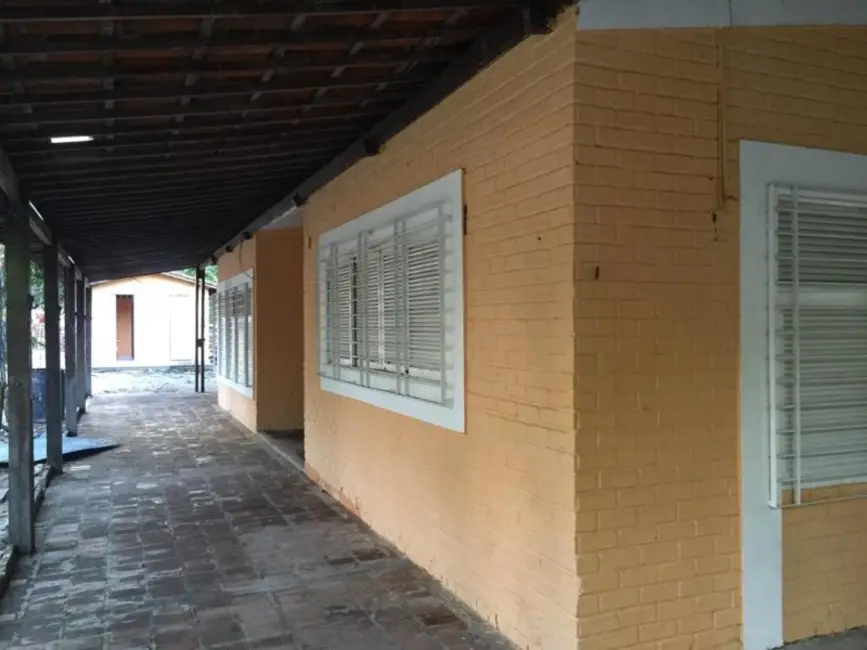 Casa com 3 quartos à venda, 300m2 em Nisia Floresta - RN - imagem 9 Foto 9 de Casa com 3 quartos à venda, 300m2 em Nisia Floresta - RN