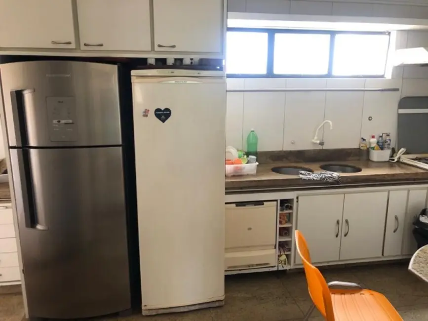 Apartamento com 3 quartos à venda e para alugar, 270m2 em Petrópolis, Natal - RN - imagem 6 Foto 6 de Apartamento com 3 quartos à venda e para alugar, 270m2 em Petrópolis, Natal - RN