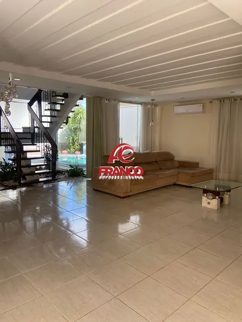 Foto 2 de Casa de Condomínio com 3 quartos à venda, 300m2 em Parque do Jiqui, Parnamirim - RN