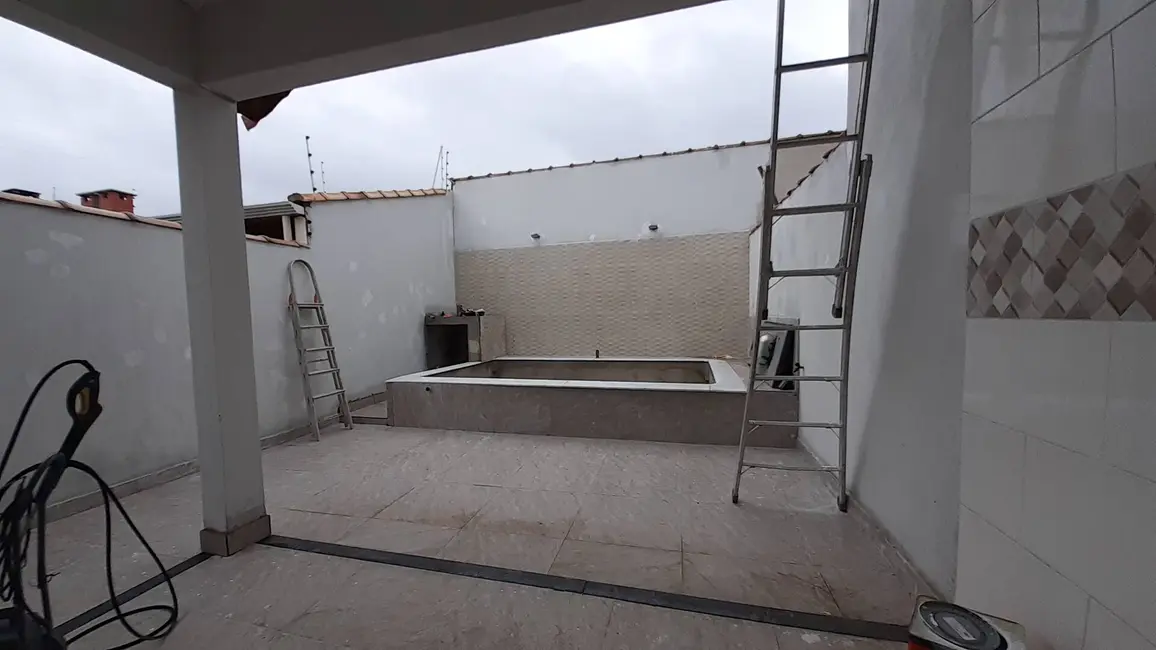 Casa com 2 quartos à venda, 70m2 em Itanhaem - SP - imagem 4 Foto 4 de Casa com 2 quartos à venda, 70m2 em Itanhaem - SP