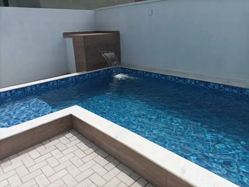 Foto 4 de Casa com 3 quartos à venda, 210m2 em Itanhaem - SP