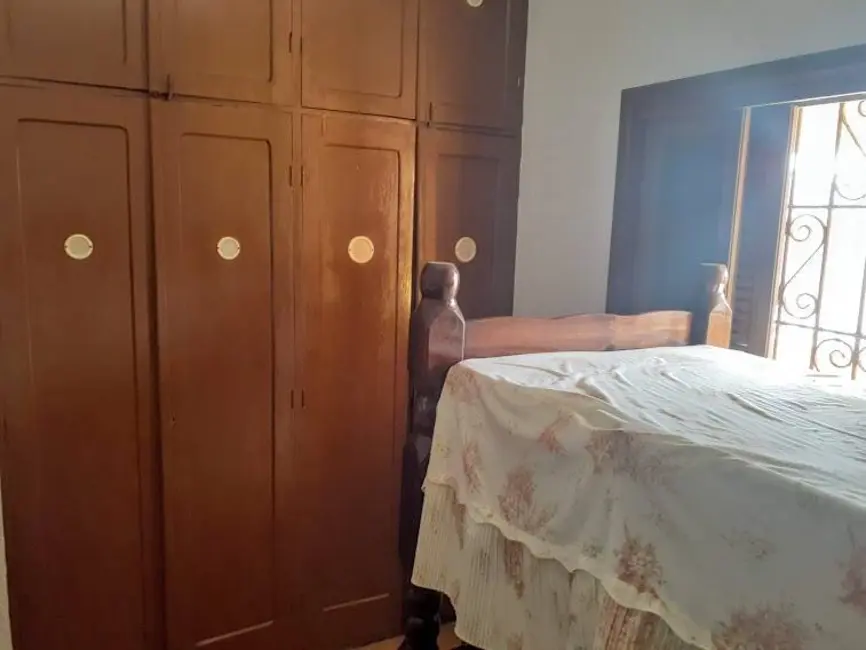 Foto 4 de Casa com 3 quartos à venda, 376m2 em Mongagua - SP