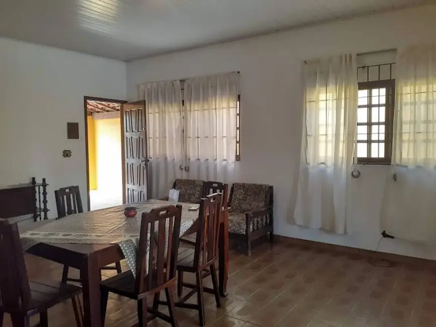 Foto 1 de Casa com 3 quartos à venda, 376m2 em Mongagua - SP