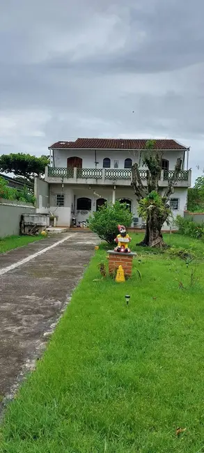 Foto 2 de Casa com 3 quartos à venda, 327m2 em Mongagua - SP