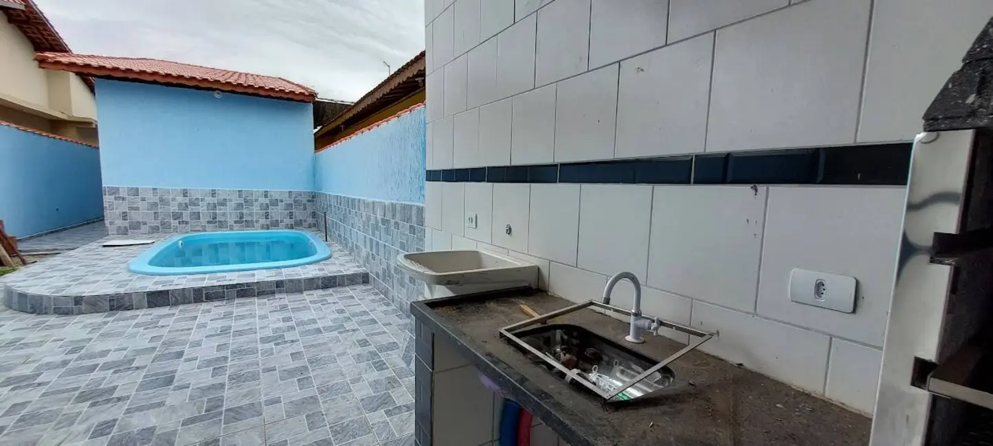 Foto 1 de Casa com 2 quartos à venda, 193m2 em Mongagua - SP