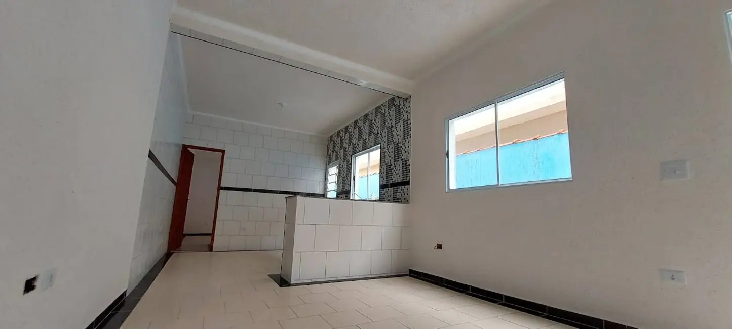Foto 8 de Casa com 2 quartos à venda, 193m2 em Mongagua - SP