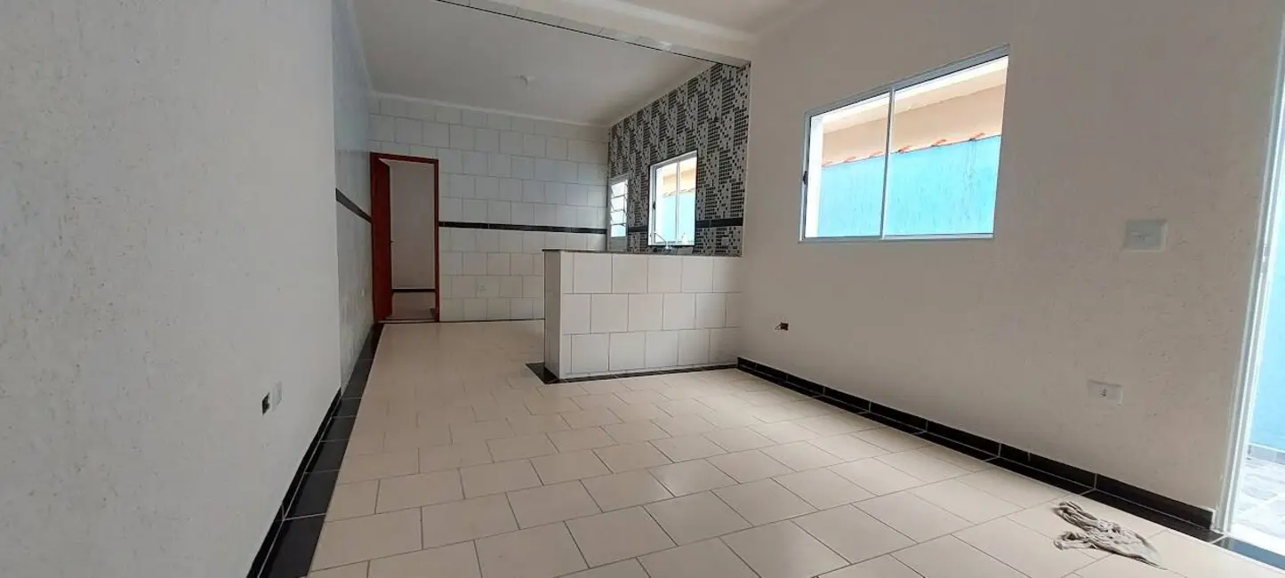 Foto 9 de Casa com 2 quartos à venda, 193m2 em Mongagua - SP