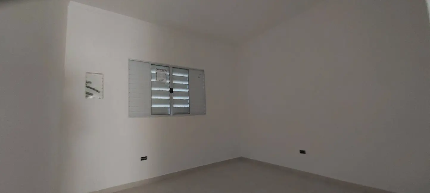 Foto 6 de Casa com 2 quartos à venda, 150m2 em Itanhaem - SP