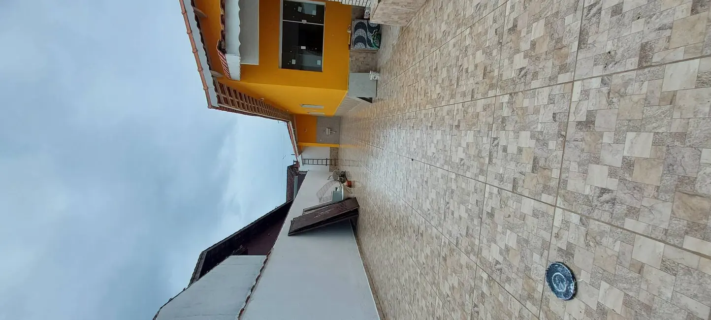 Foto 6 de Casa com 2 quartos à venda, 138m2 em Mongagua - SP