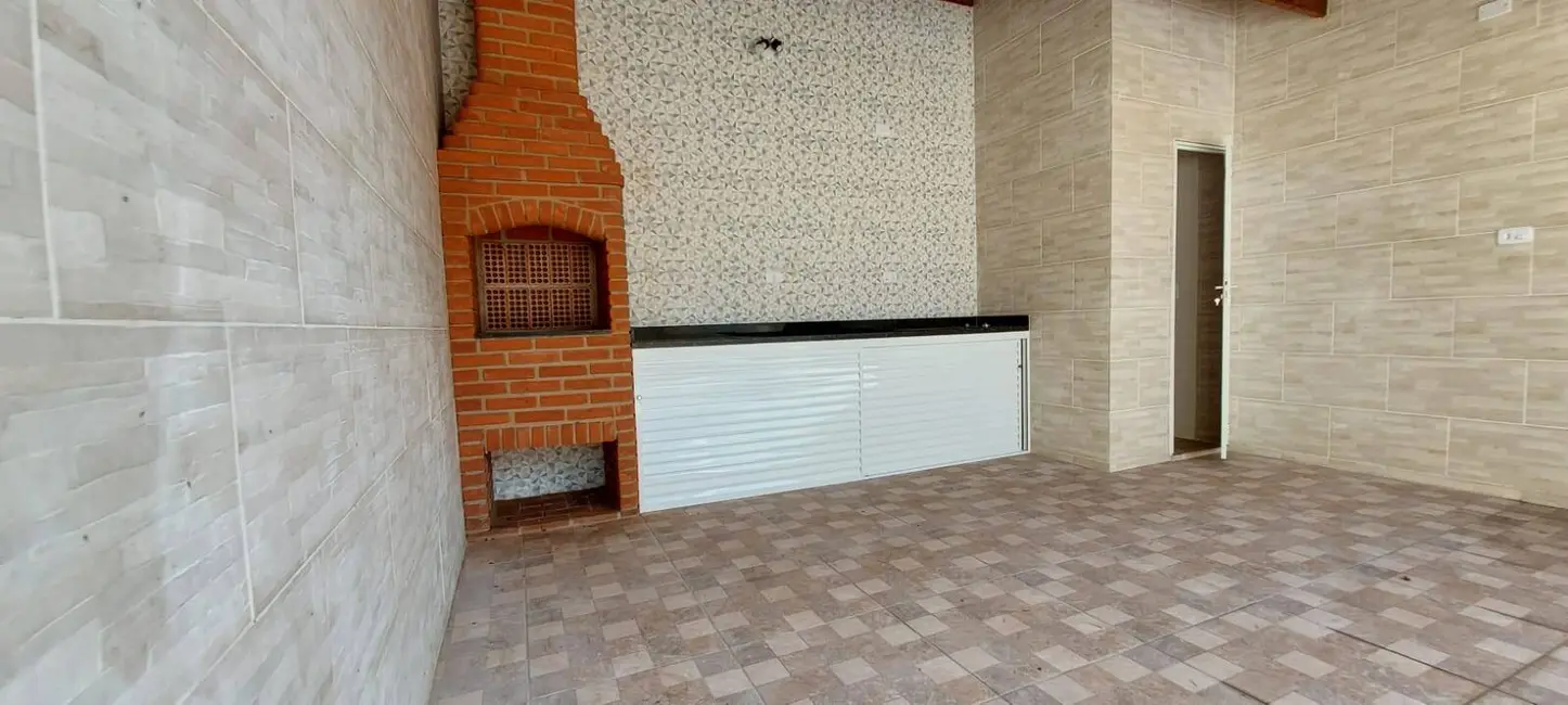 Foto 5 de Casa com 3 quartos à venda, 225m2 em Mongagua - SP