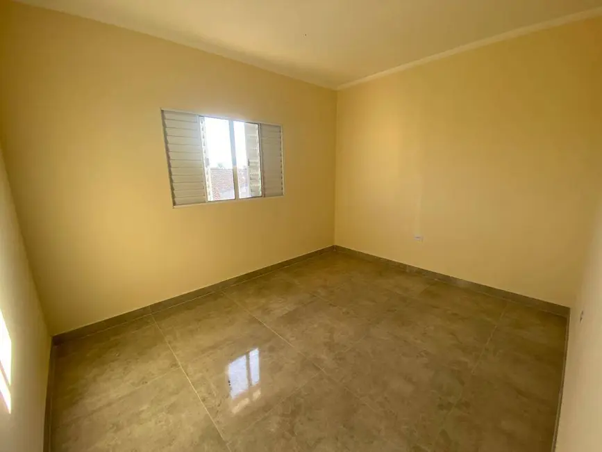Foto 3 de Casa com 2 quartos à venda, 139m2 em Itanhaem - SP