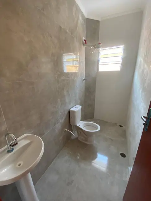 Foto 4 de Casa com 2 quartos à venda, 139m2 em Itanhaem - SP