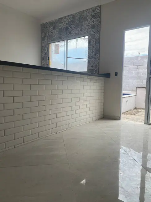 Casa com 2 quartos à venda, 60m2 em Itanhaem - SP - imagem 5 Foto 5 de Casa com 2 quartos à venda, 60m2 em Itanhaem - SP