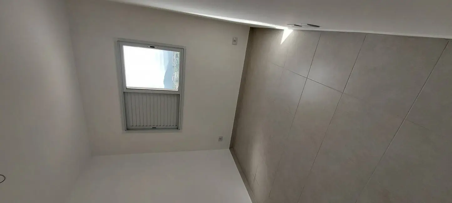 Foto 5 de Apartamento com 2 quartos à venda, 70m2 em Mongagua - SP