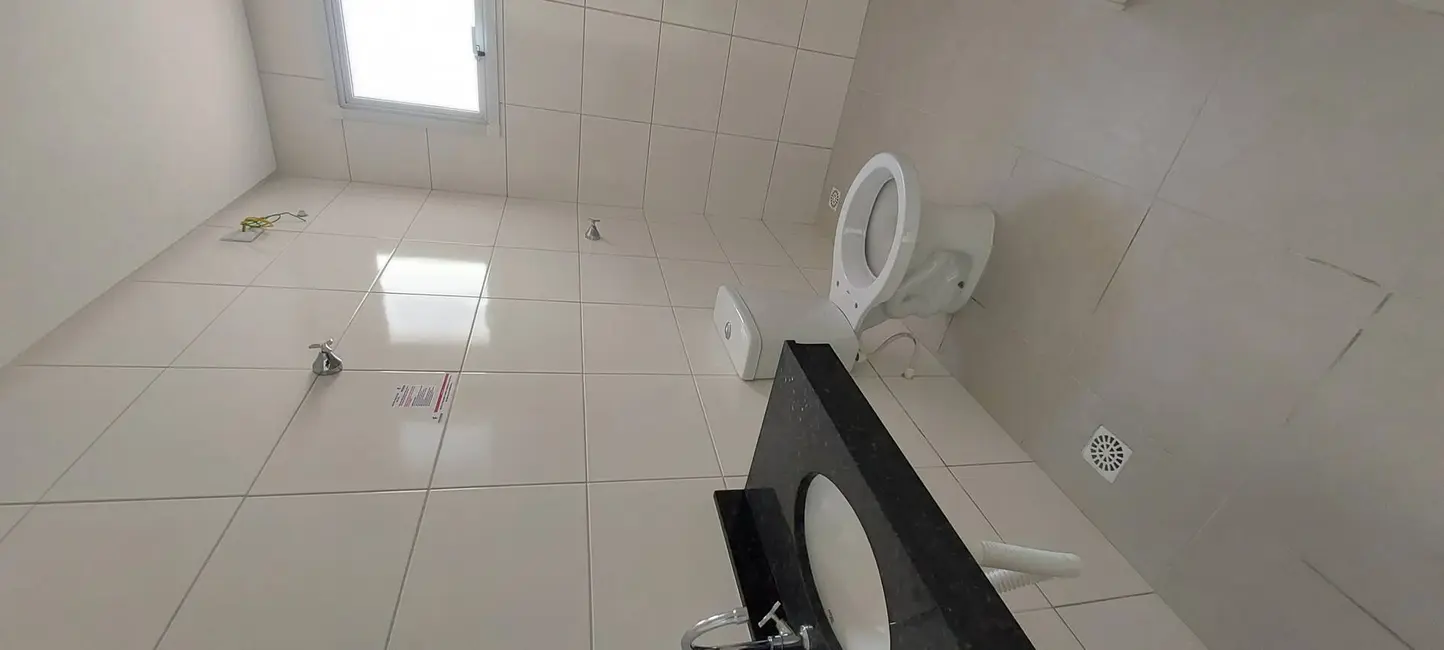 Foto 6 de Apartamento com 2 quartos à venda, 70m2 em Mongagua - SP