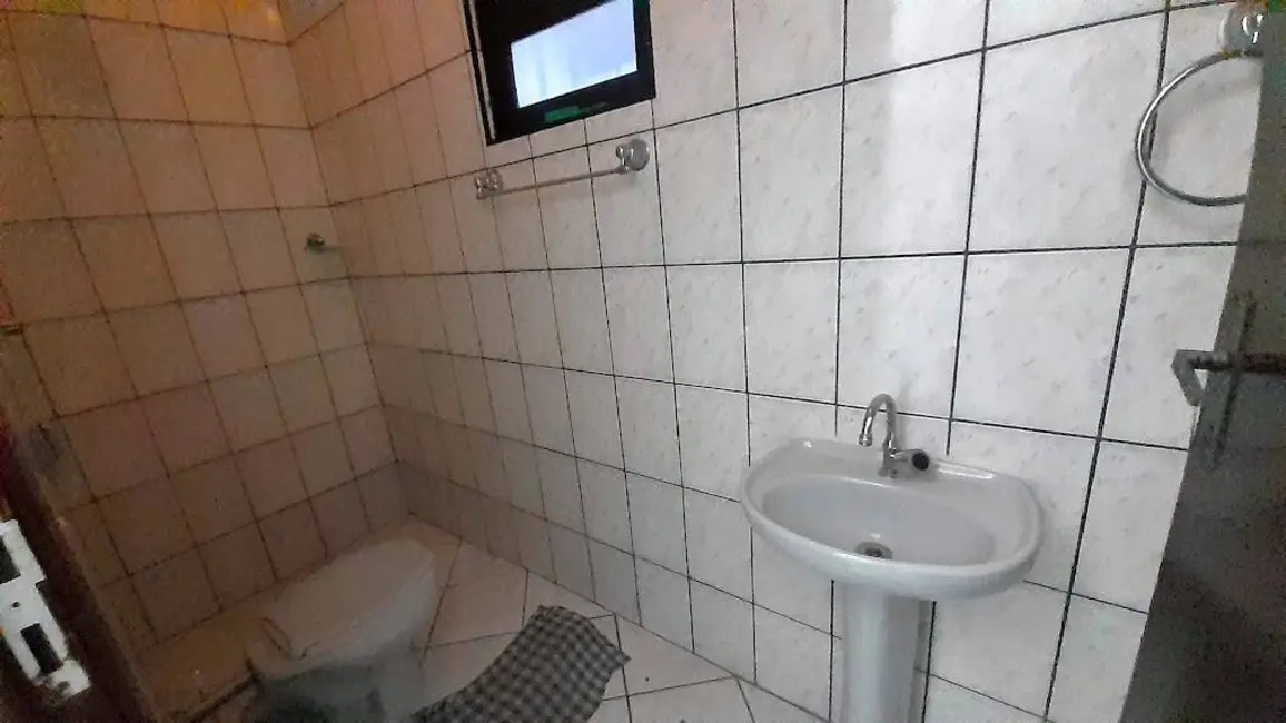 Foto 8 de Casa com 3 quartos à venda, 155m2 em Itanhaem - SP