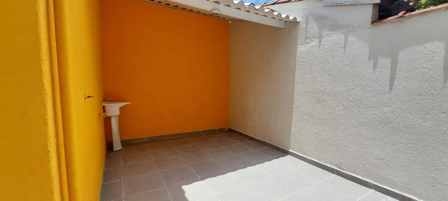 Foto 9 de Casa com 2 quartos à venda, 150m2 em Mongagua - SP