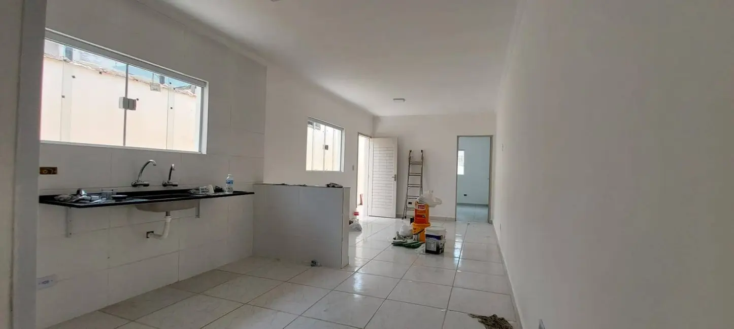 Foto 6 de Casa com 2 quartos à venda, 150m2 em Mongagua - SP