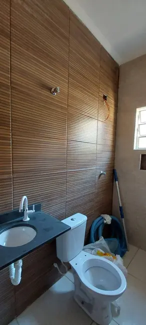 Foto 8 de Casa com 2 quartos à venda, 150m2 em Itanhaem - SP