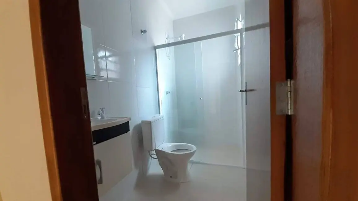 Foto 7 de Casa com 2 quartos à venda, 127m2 em Mongagua - SP
