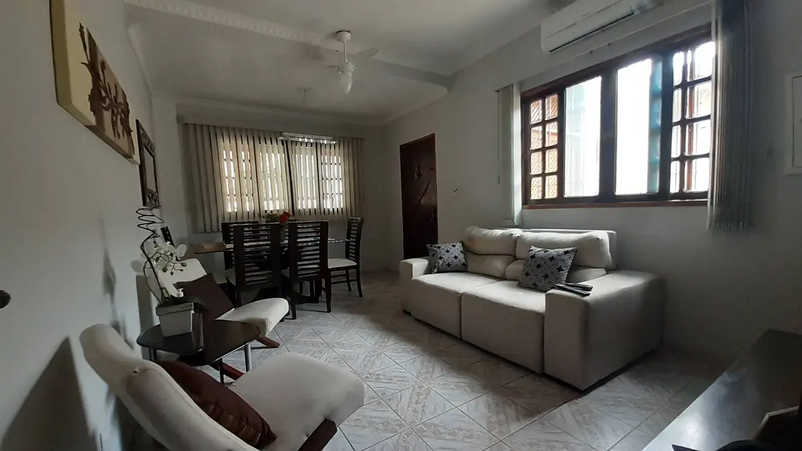 Casa com 3 quartos à venda, 146m2 em Agenor de Campos, Mongagua - SP - imagem 1 Foto 1 de Casa com 3 quartos à venda, 146m2 em Agenor de Campos, Mongagua - SP