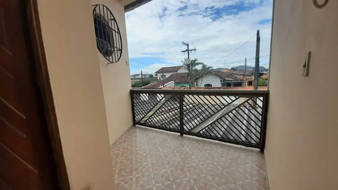 Casa com 3 quartos à venda, 146m2 em Agenor de Campos, Mongagua - SP - imagem 8 Foto 8 de Casa com 3 quartos à venda, 146m2 em Agenor de Campos, Mongagua - SP