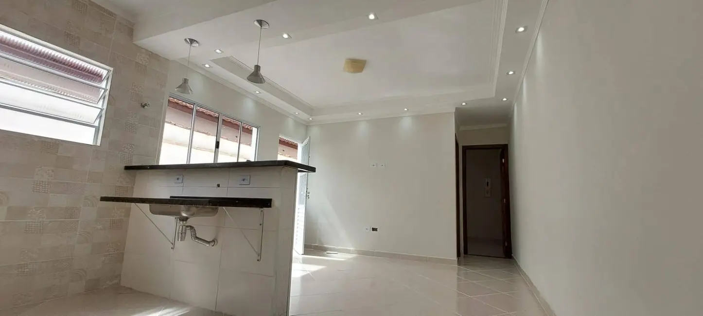 Foto 4 de Casa com 2 quartos à venda, 125m2 em Mongagua - SP