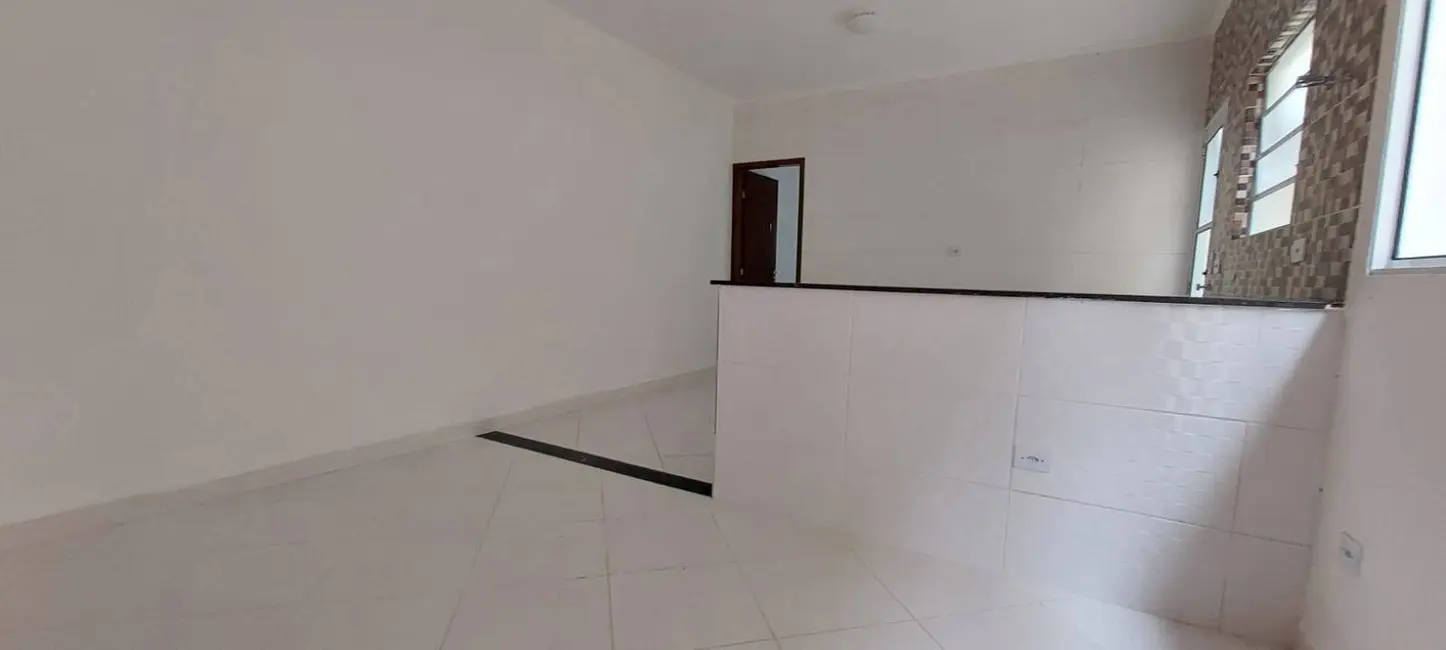 Casa com 2 quartos à venda, 60m2 em Agenor de Campos, Mongagua - SP - imagem 5 Foto 5 de Casa com 2 quartos à venda, 60m2 em Agenor de Campos, Mongagua - SP