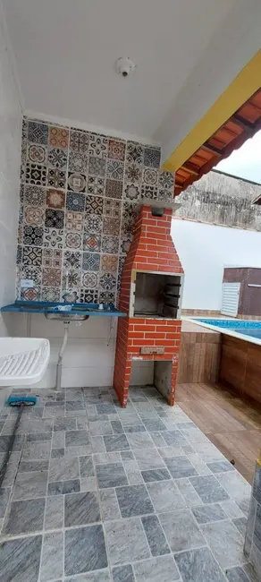 Casa com 2 quartos à venda, 60m2 em Agenor de Campos, Mongagua - SP - imagem 3 Foto 3 de Casa com 2 quartos à venda, 60m2 em Agenor de Campos, Mongagua - SP