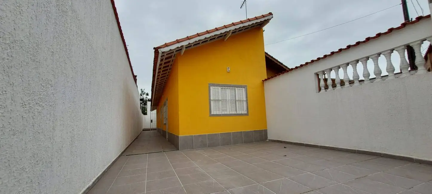 Foto 1 de Casa com 3 quartos à venda, 150m2 em Agenor de Campos, Mongagua - SP